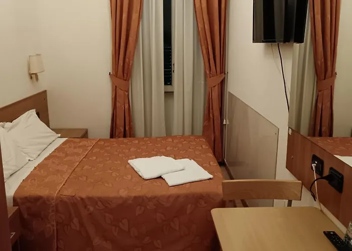Privato Simone Bed & Breakfast 4*