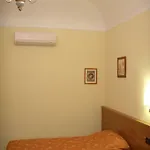 Privato Simone Rom