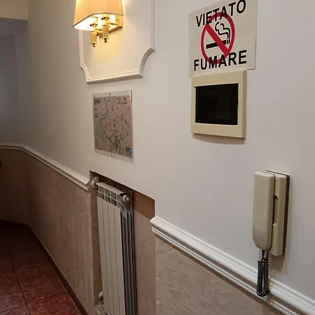 Privato Simone Bed & Breakfast 4*